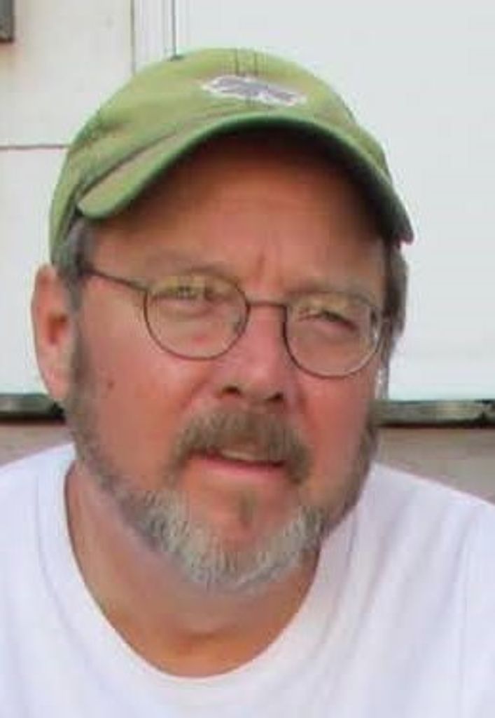 Michael Moore, Sr.