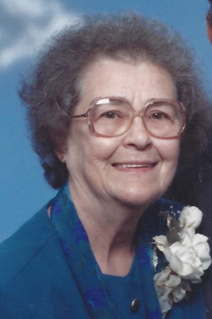 Aline Gogel Profile Photo