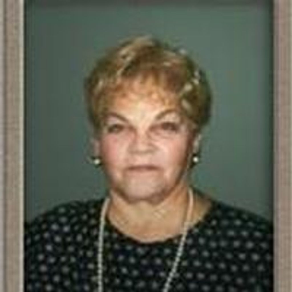 Philomena (Chic) Scandale Onopiuk