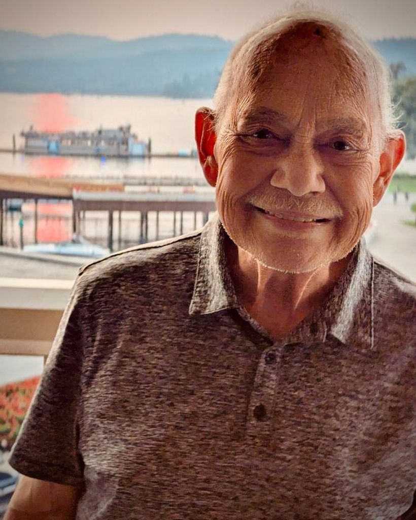 Daniel Muldoon Profile Photo