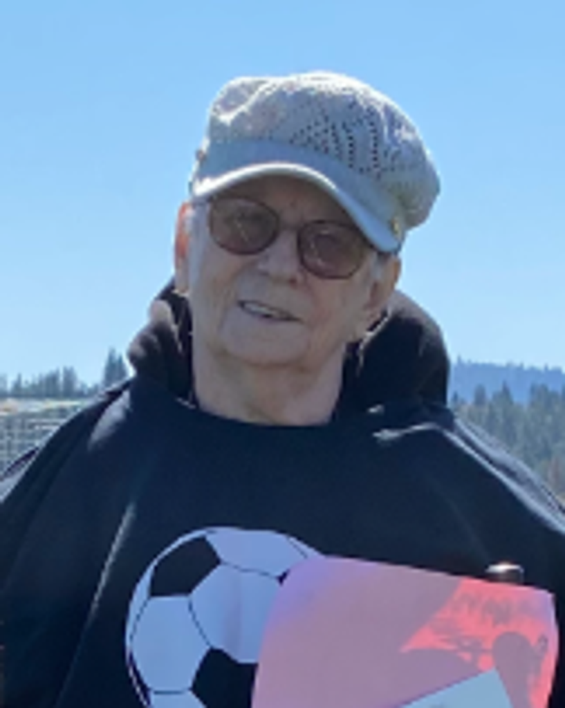 Bernadine Bonnie Carlson
