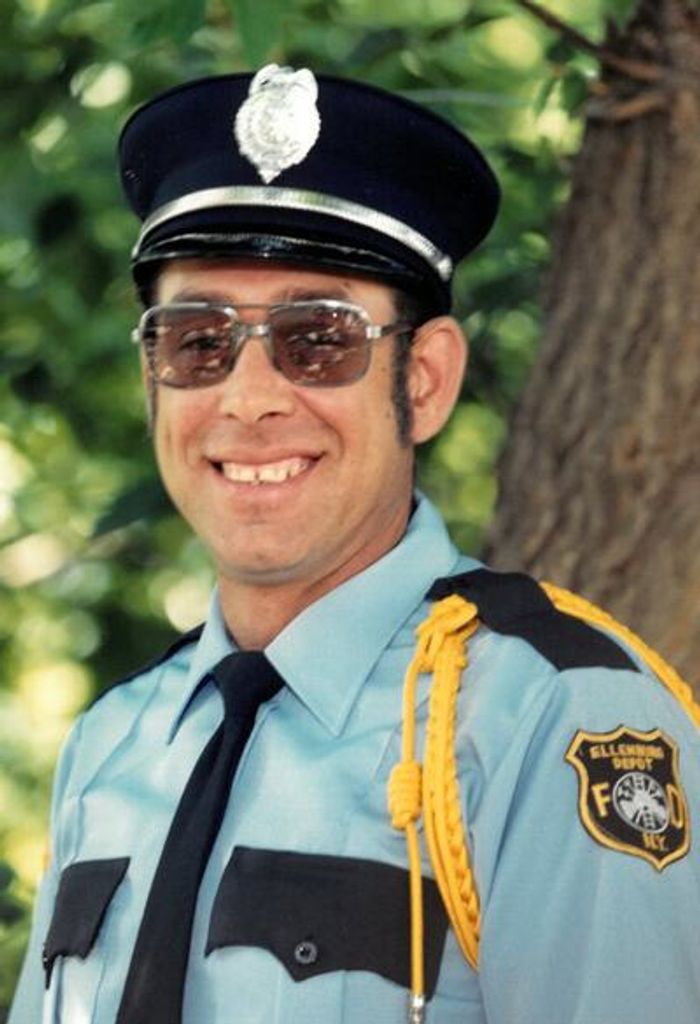 Donald R. Manor Profile Photo