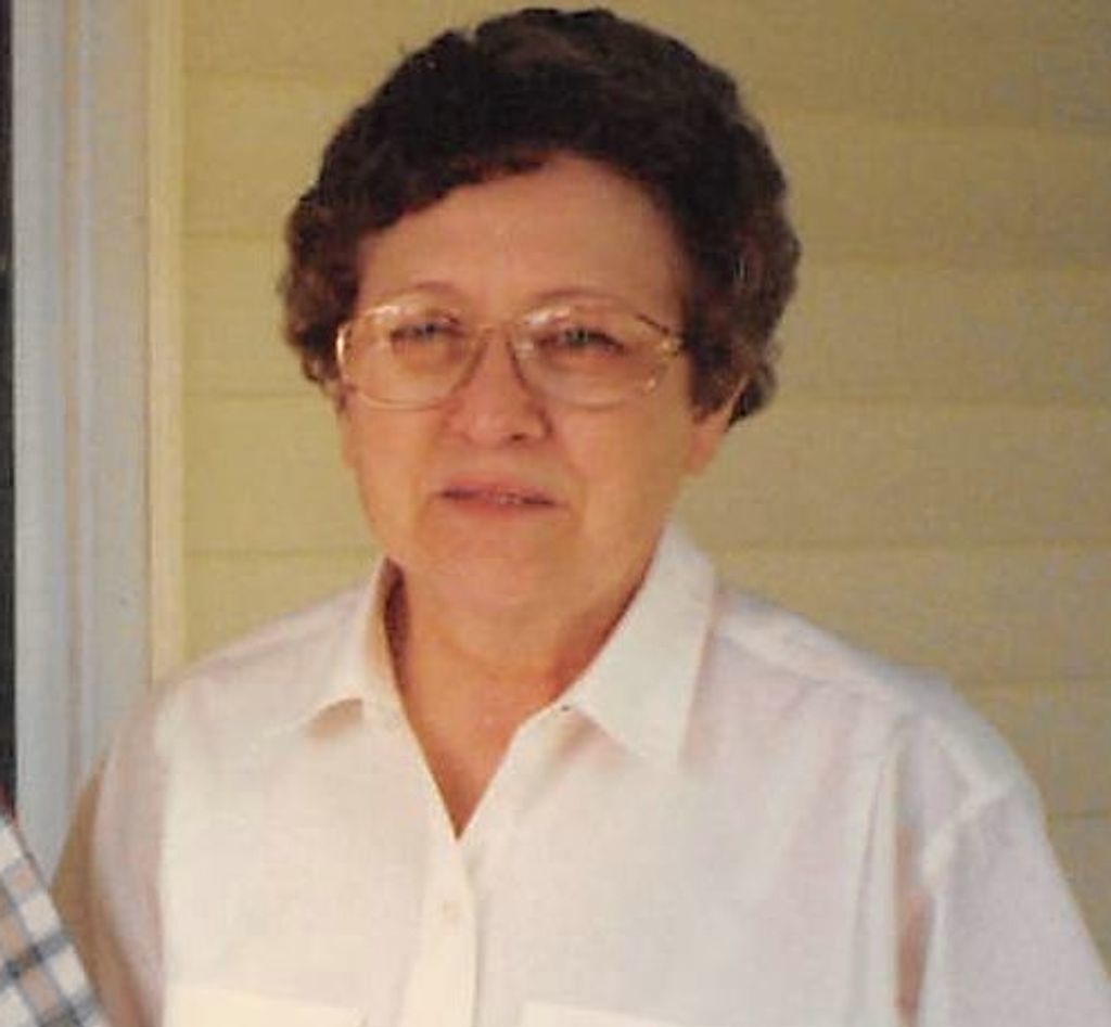 Bobbie Nicholson Profile Photo
