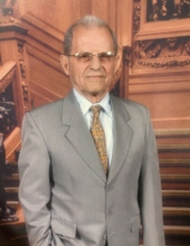 Athanasios  "Tom" Karvounis  Profile Photo
