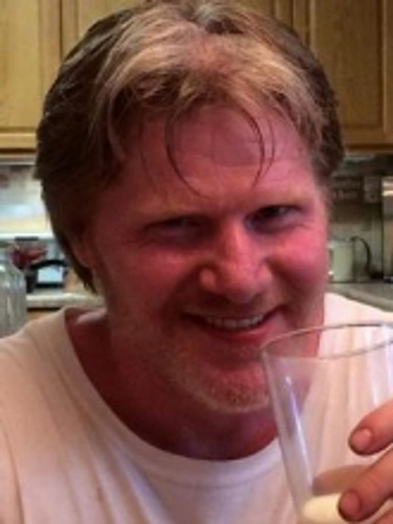 Brett Allyn Michling