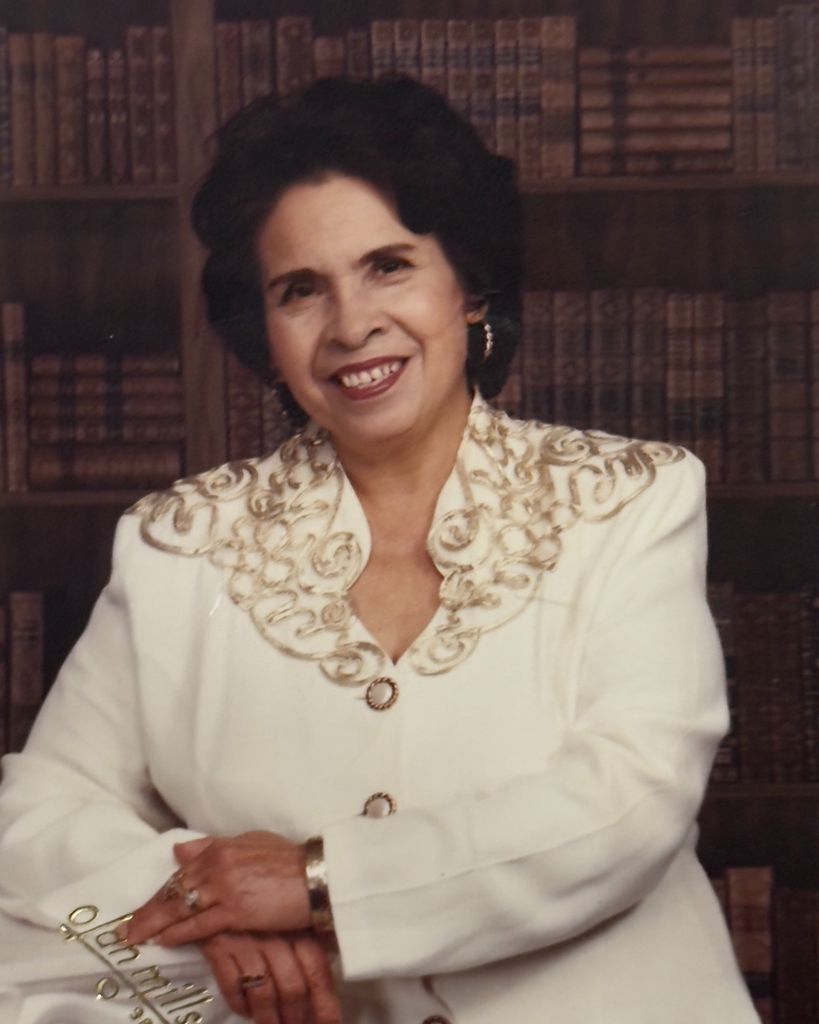 Ramona De La Rosa