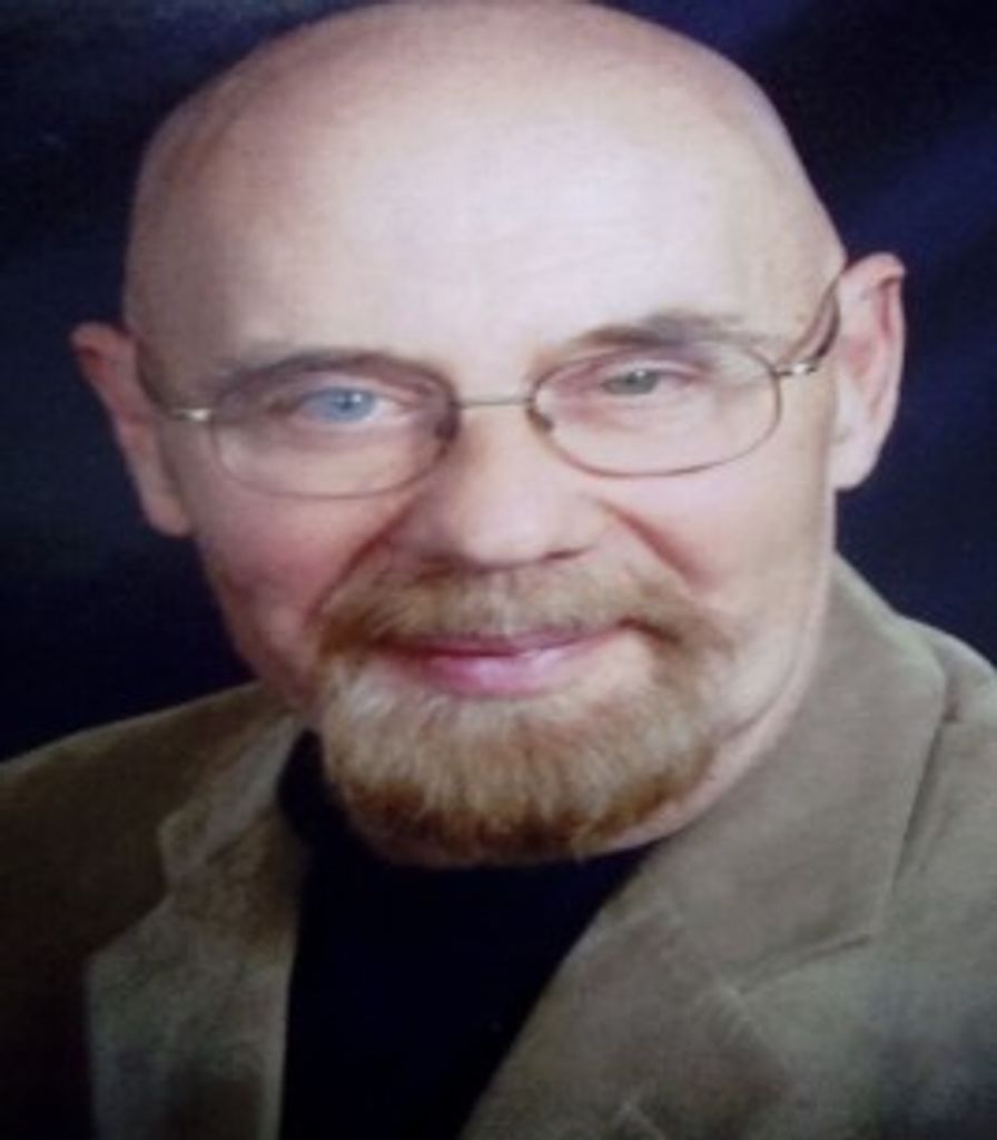 Robert Hoyt Profile Photo