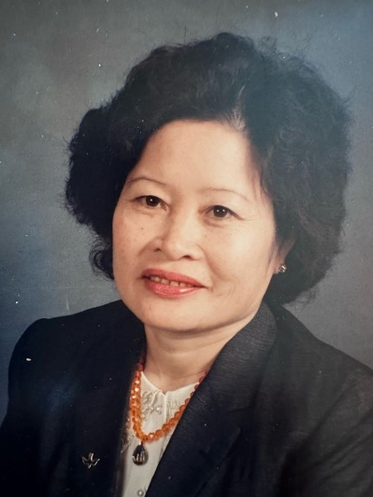 Cuc Thi Nguyen Profile Photo