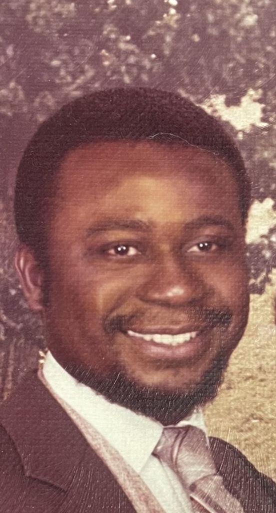 Jose E. Richards Profile Photo