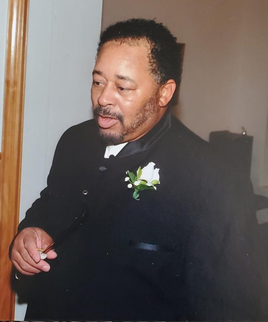 Floyd Leon Mccurdy Jr. Profile Photo