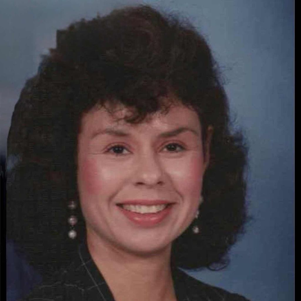 Connie V Santa Cruz Profile Photo