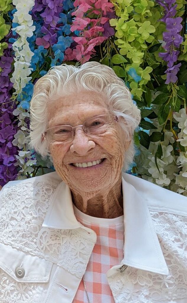 Beverly Ann Eckes Profile Photo