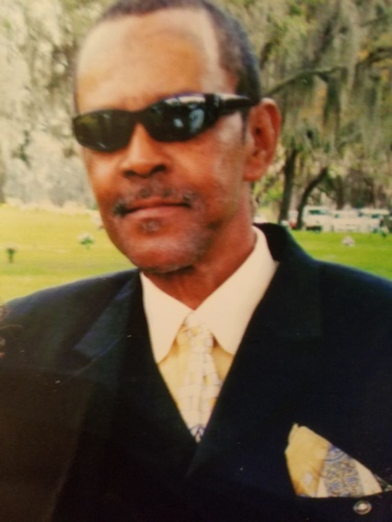 Mr. Hiawatha Sanders Profile Photo
