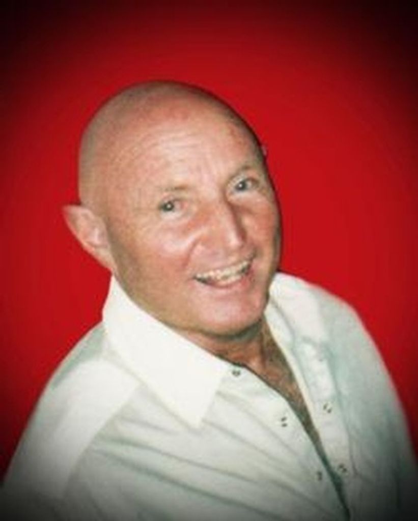 Allan Douglas Profile Photo