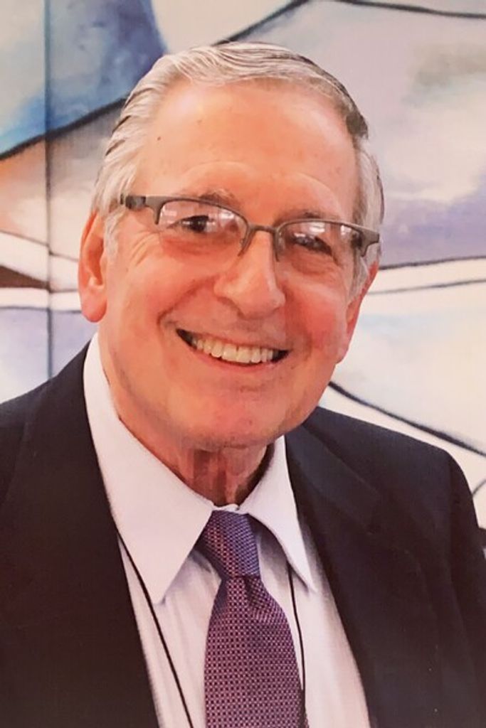 Robert J. Gordon Profile Photo