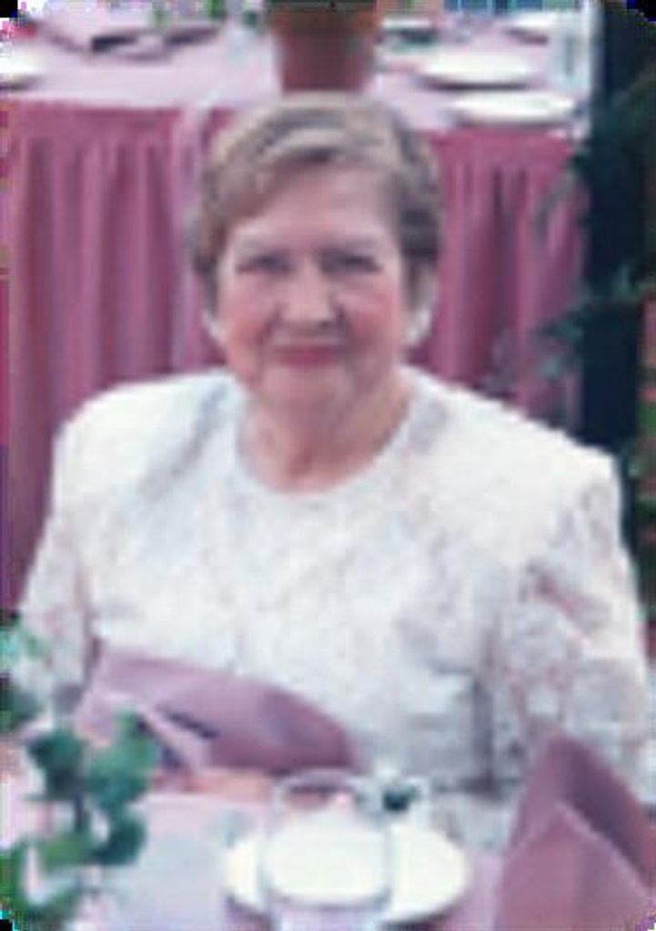 Dolores Izabal Profile Photo