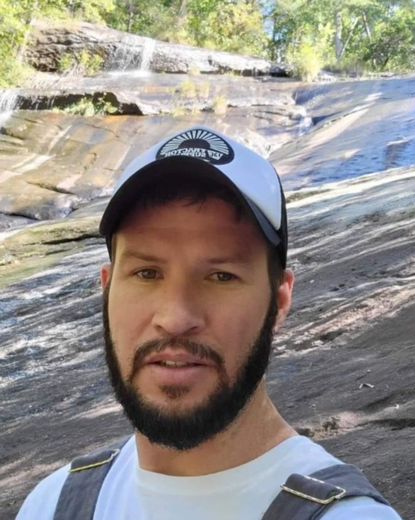 Scott Lee Larke Profile Photo