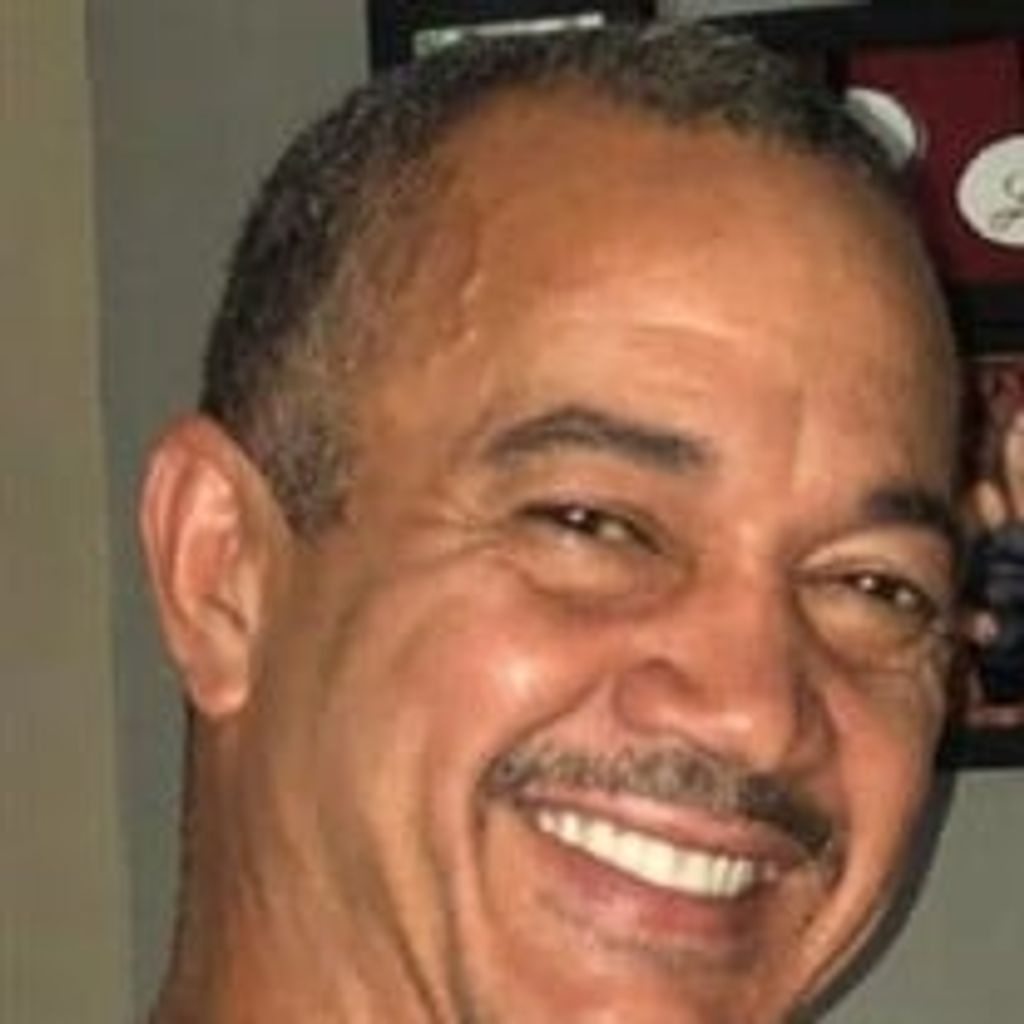 Ernesto B Alvarez