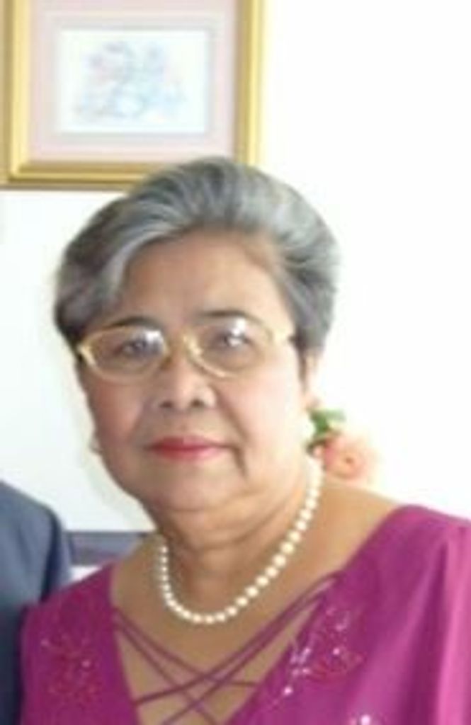 Perla Tayag Flores