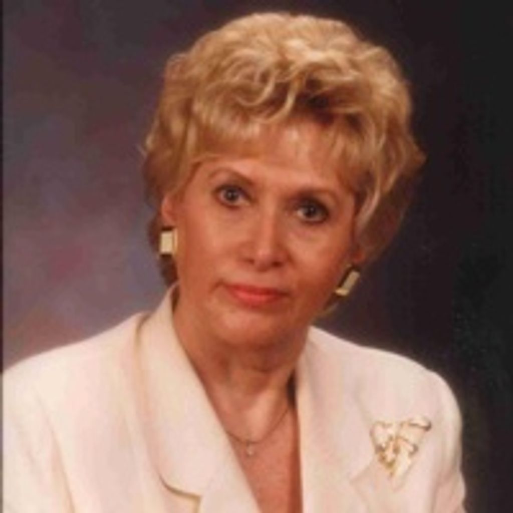 Maxine  M. Kasa