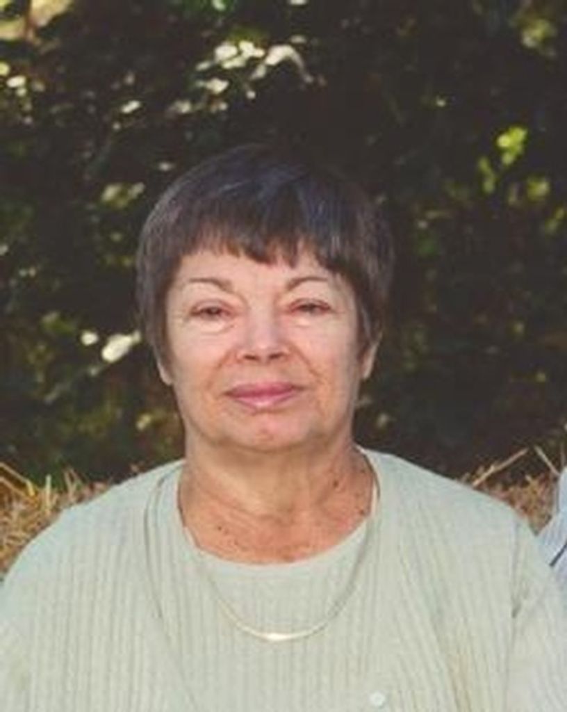 Kathleen "Sue" Hollis