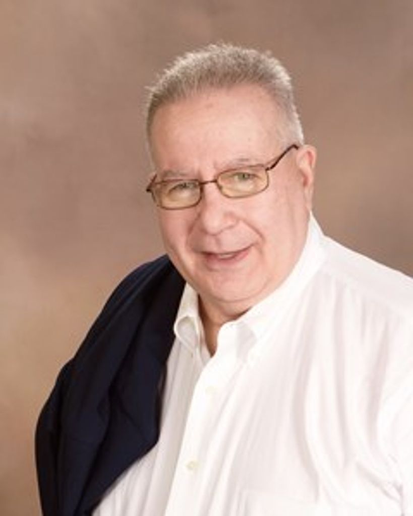 Robert J. Zelli