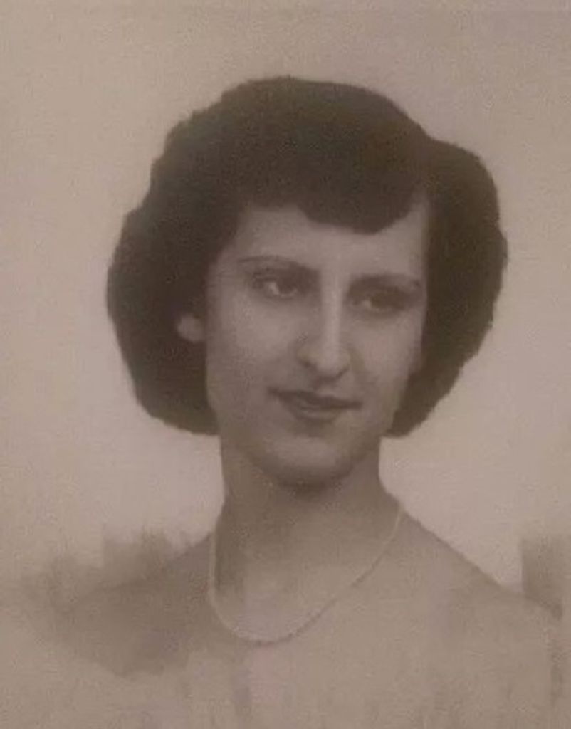 Adrienne Matus Profile Photo