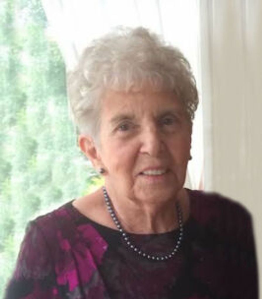 Pauline Mulvaney Profile Photo
