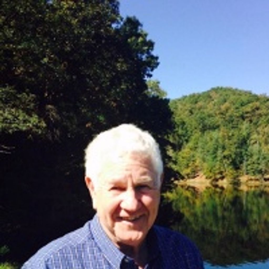 Lowell Akers