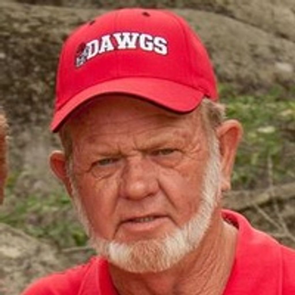 Paul  "Douglas" Folendore  Jr.