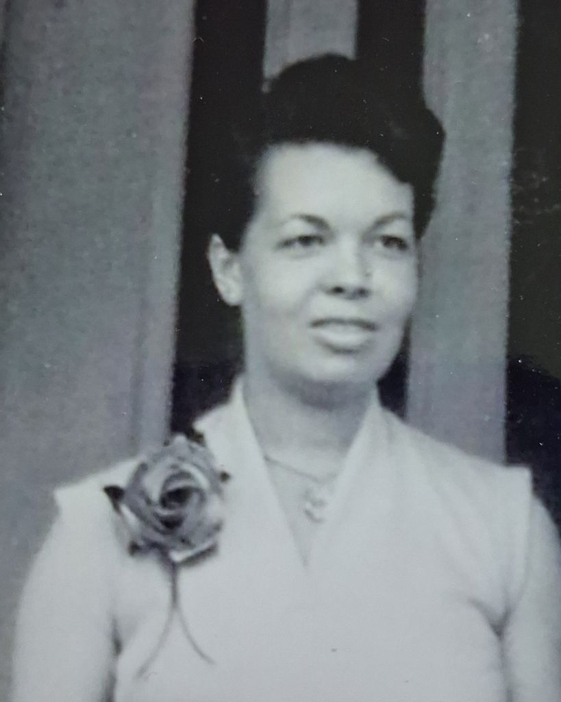 Helen Louise (Whitesell) Clark Profile Photo