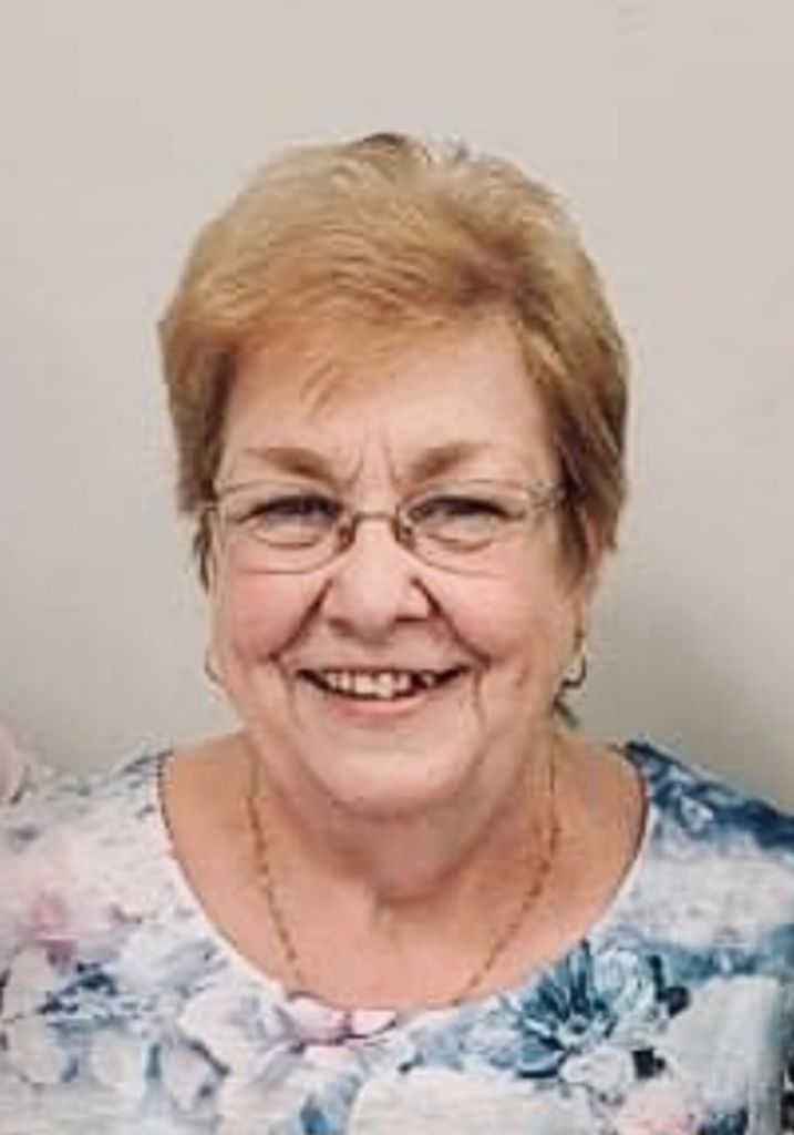 Carolyn Sue Rollins Profile Photo