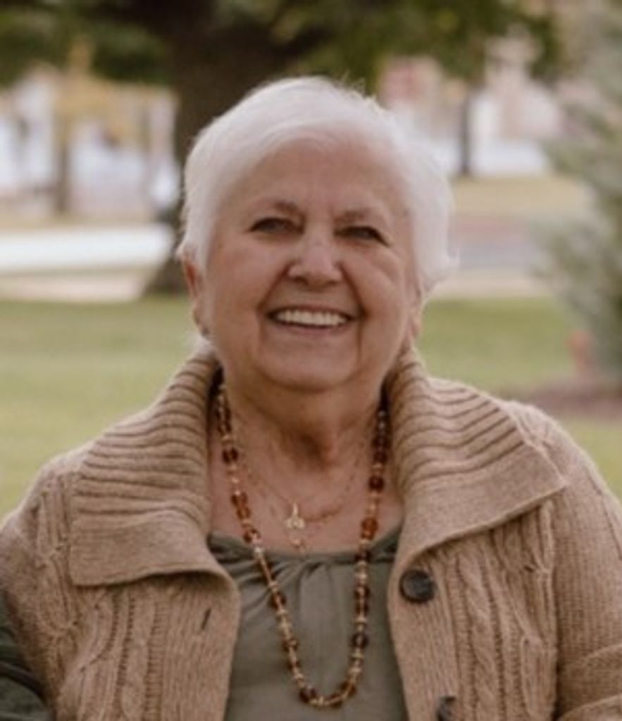 Sharon Rose (Mcfarlin)  Leis