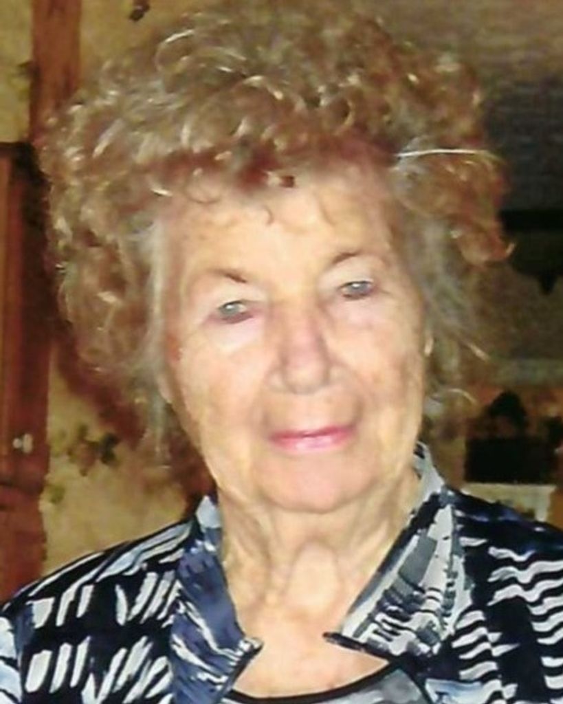 Violet Mae (Orange) Proach Profile Photo