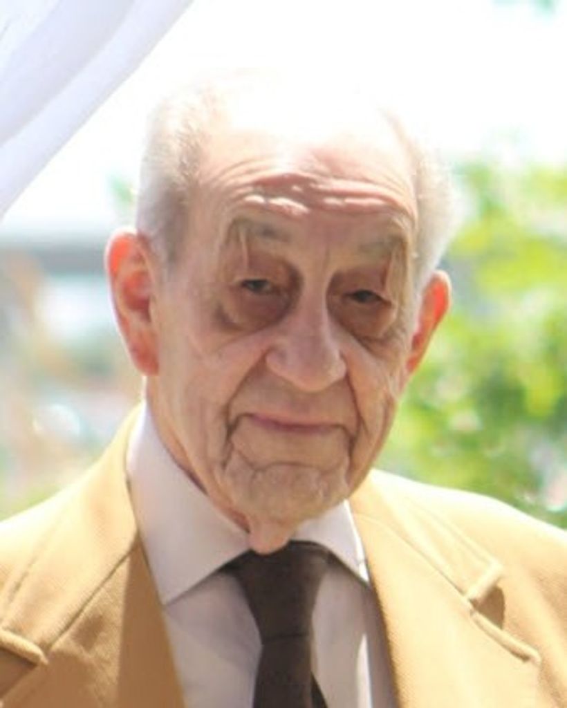 Victor Tenorio Profile Photo