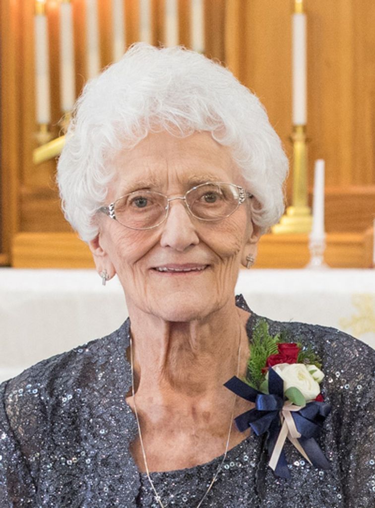 Carolyn Mae Donecker Profile Photo