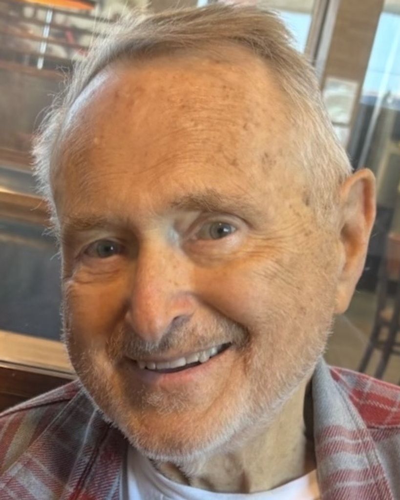 Thomas Wozniak Profile Photo