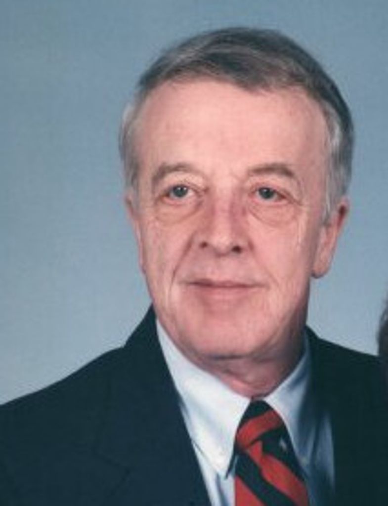 Lowell Fossum