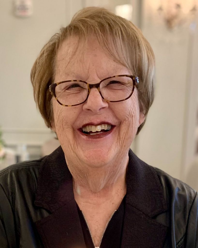 Carol Lynne Nelson