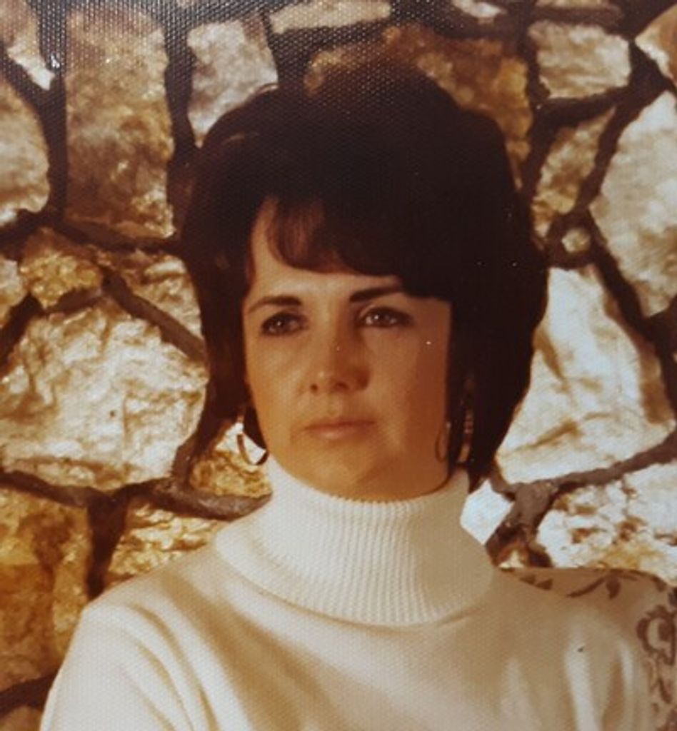 Dorothy L. Nau