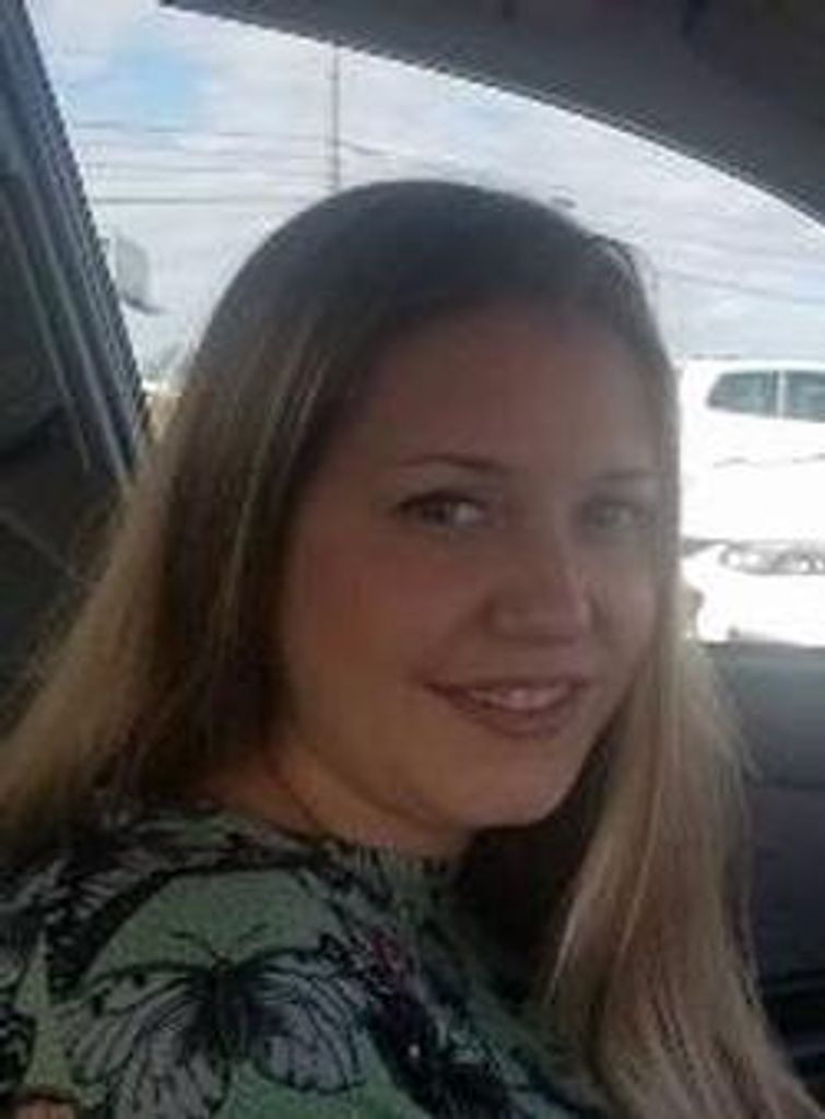 Brandy Paige Robbins Profile Photo