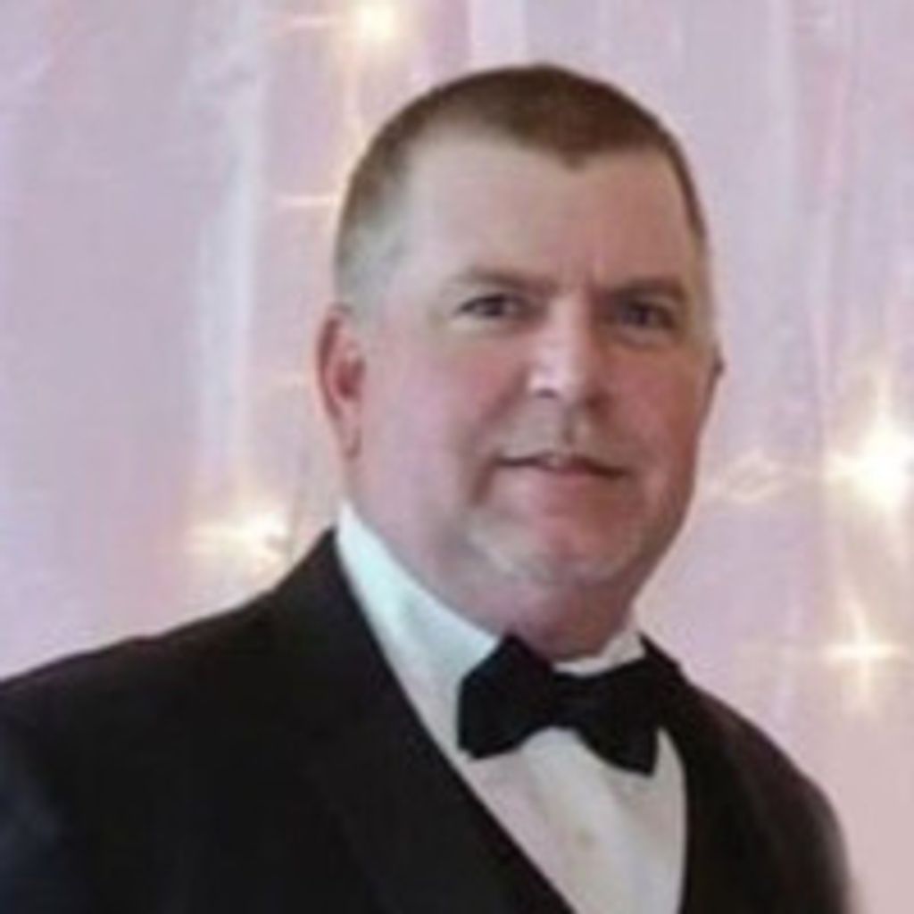 Steven Schott