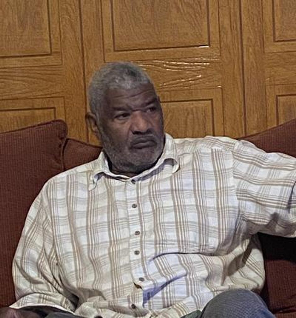 Leon "Mickey" Farmer Profile Photo