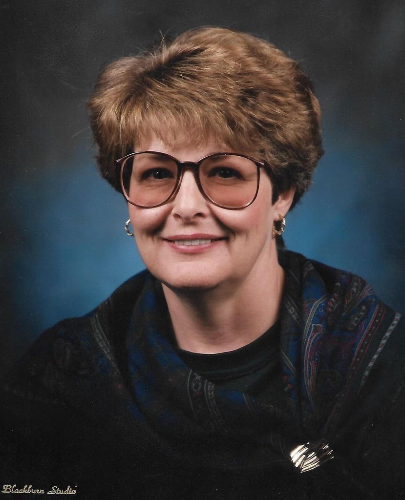 Linda  E. Dietrick
