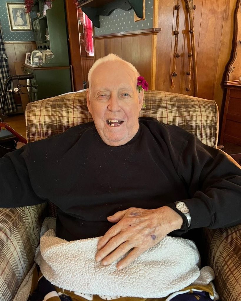 Grafton "Grady" Leroy Squires Profile Photo