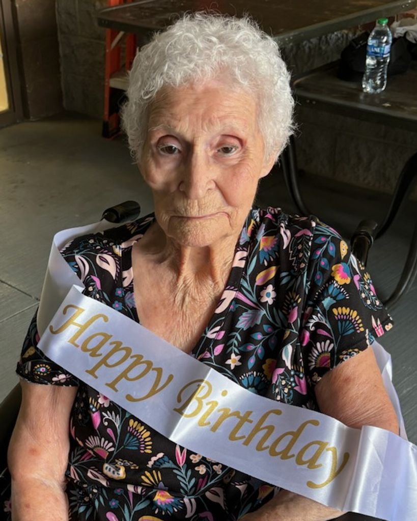 Viola Mae Simmons