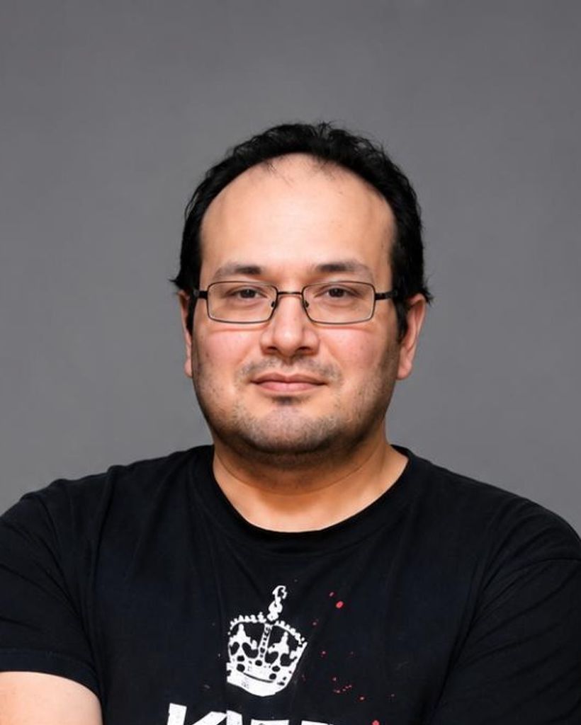 Joe Robert Estrada Profile Photo