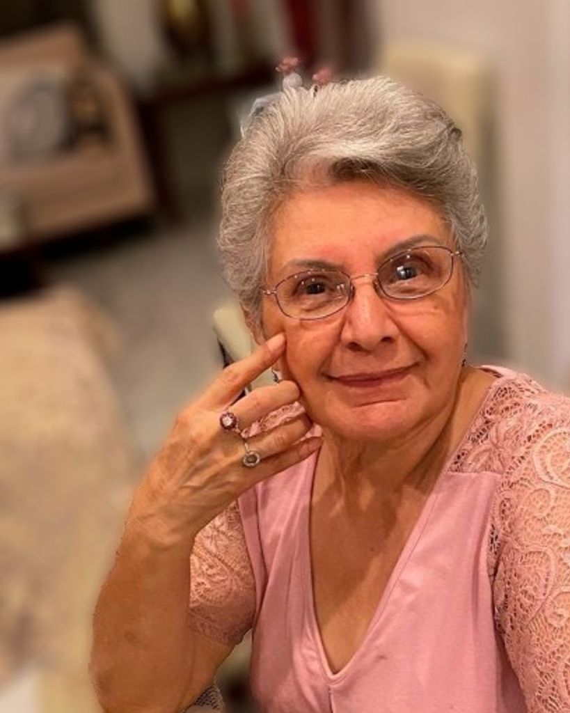 Theresa Hernández