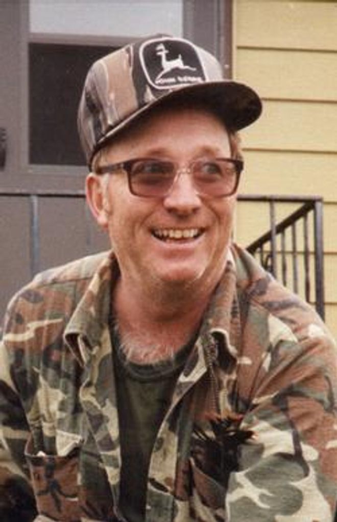 Lowell "Red" Lee Sparks Profile Photo