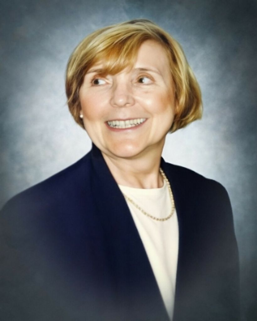 Angelina Cosman Profile Photo